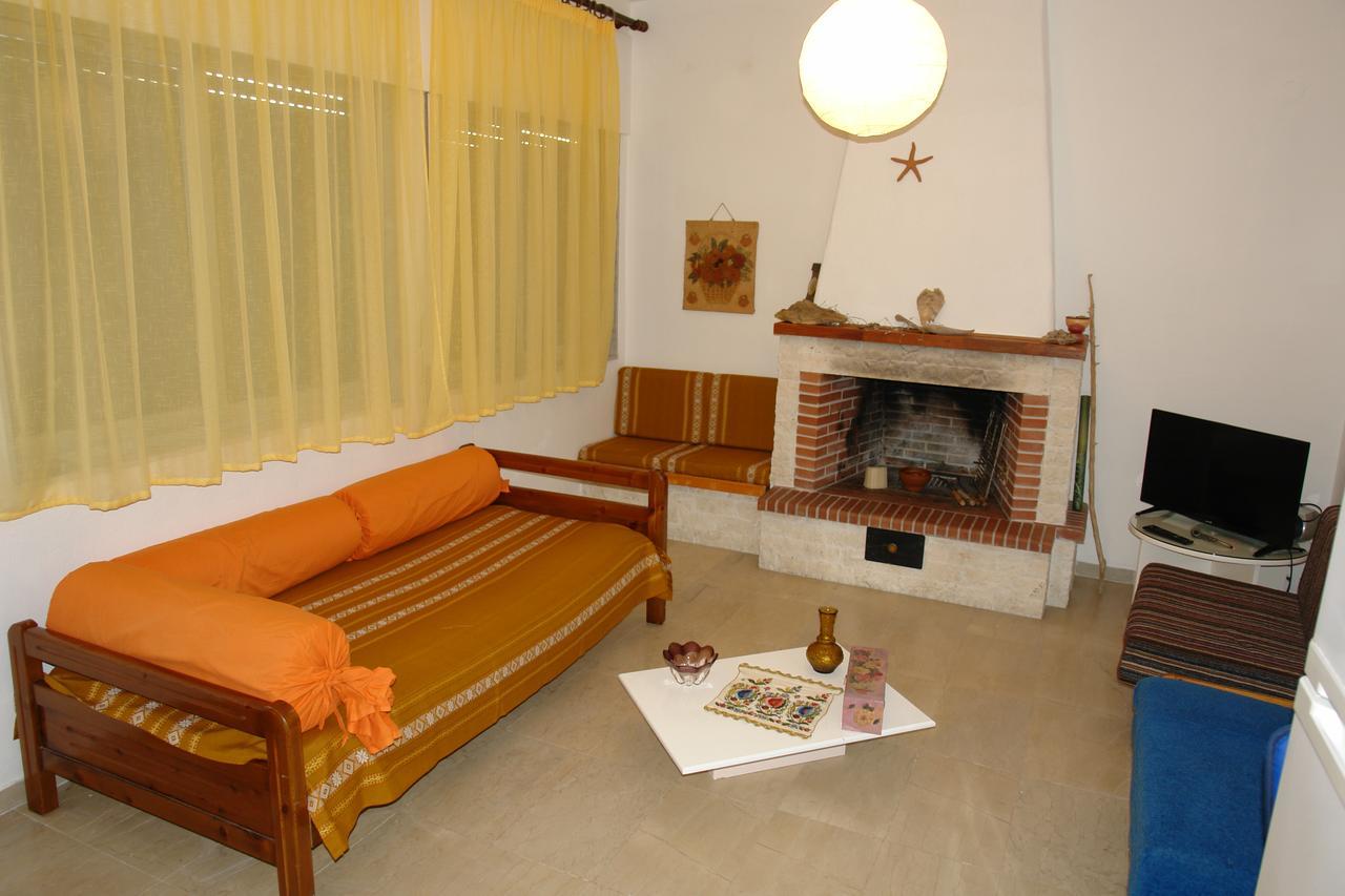 Villa Antheia'S House Nea Skioni Exterior foto